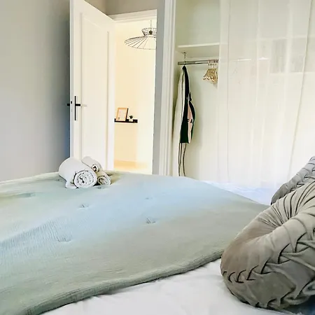 2 Pieces A Appartement