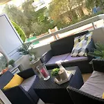 2 Pieces A Cannes